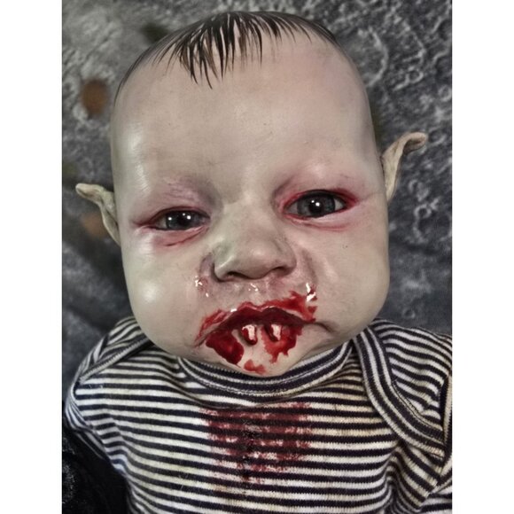 OOAK Reborn Baby Vampire Realistic Looking Alternative Creepy Horror Doll ART - Picture 4 of 16
